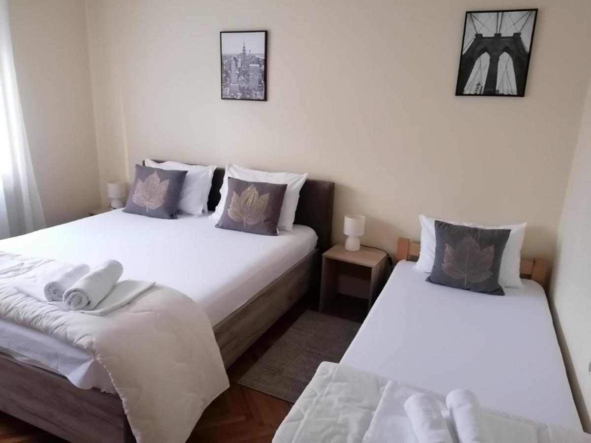 Haus Apartman Zajecar M&L Buitenkant foto
