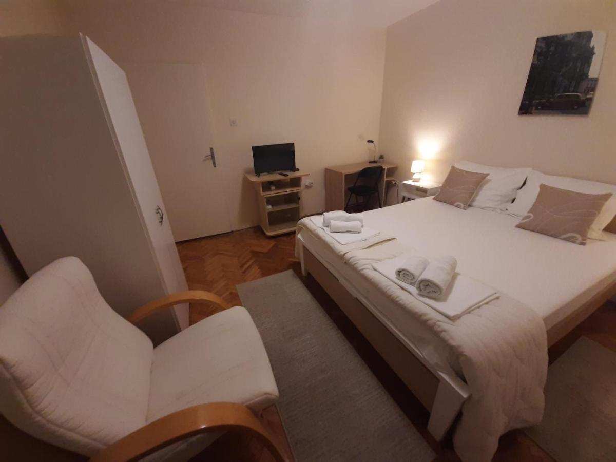 Haus Apartman Zajecar M&L Buitenkant foto
