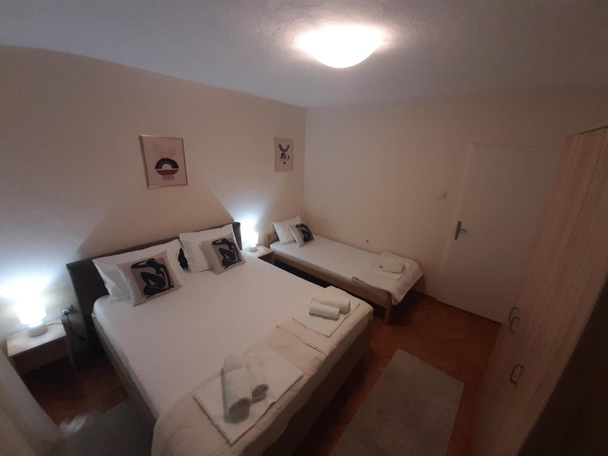 Haus Apartman Zajecar M&L Buitenkant foto