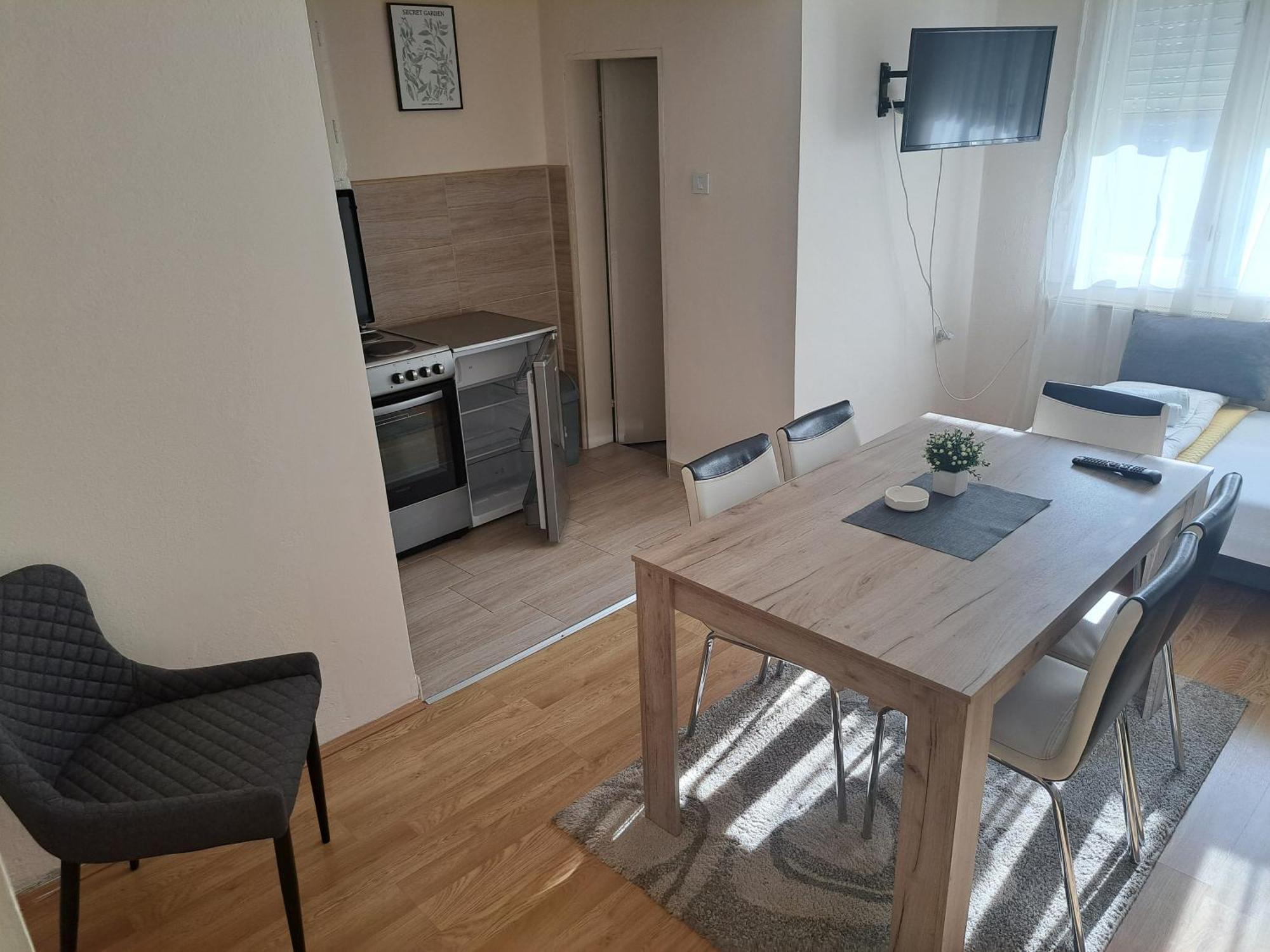 Haus Apartman Zajecar M&L Kamer foto