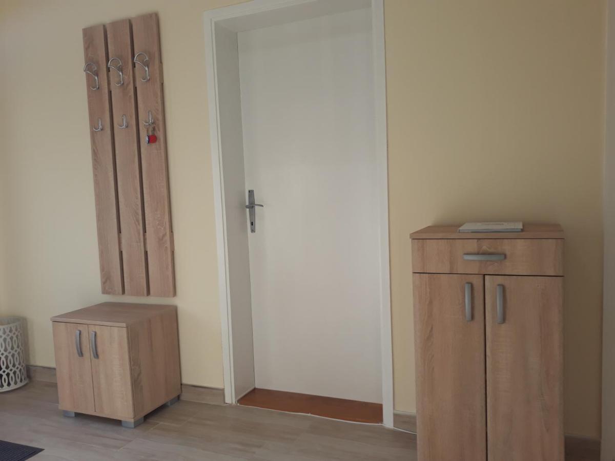 Haus Apartman Zajecar M&L Buitenkant foto